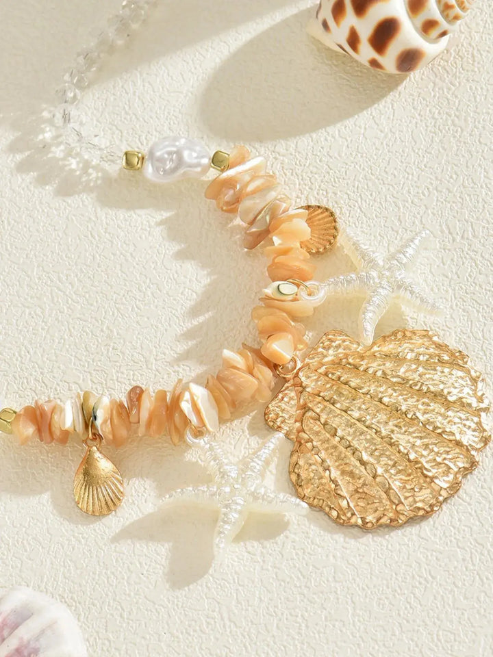 Drevante | Gold Shell Starfish Pendant Necklace