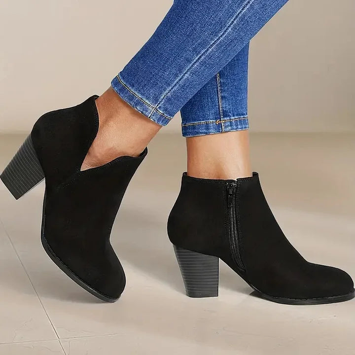 Aira | Bold Urban Boots