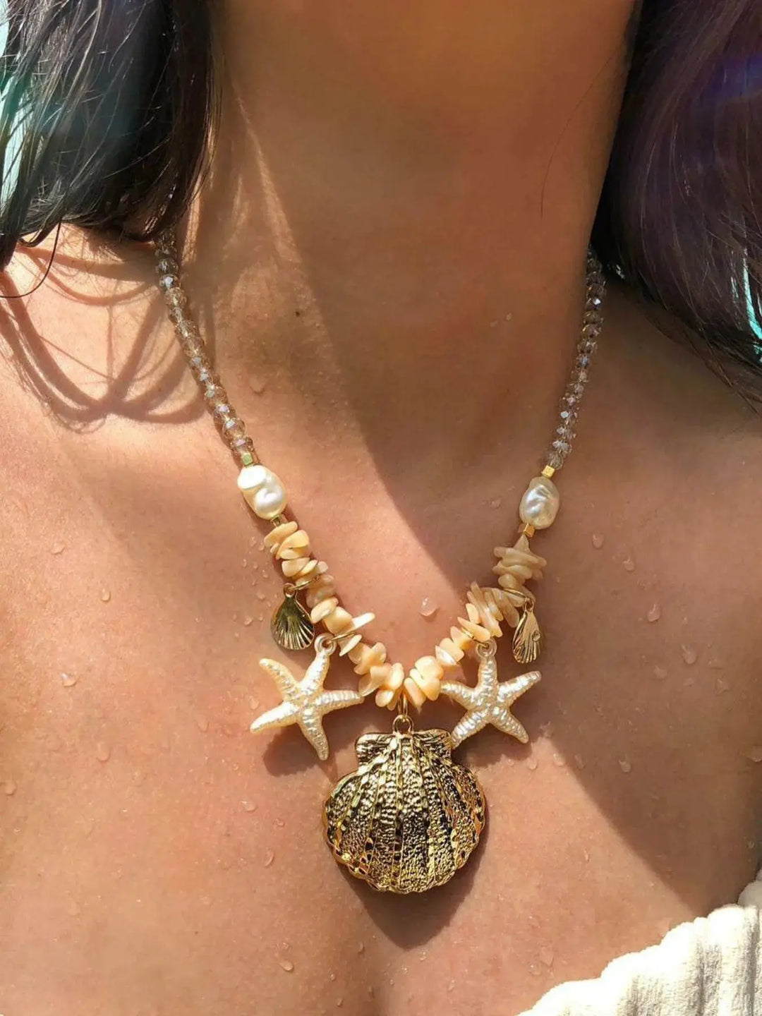 Drevante | Gold Shell Starfish Pendant Necklace