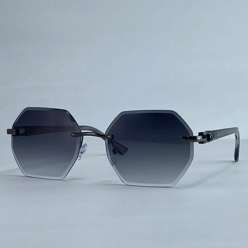 Drevante | Carlyle Diamond Cut Sunglasses